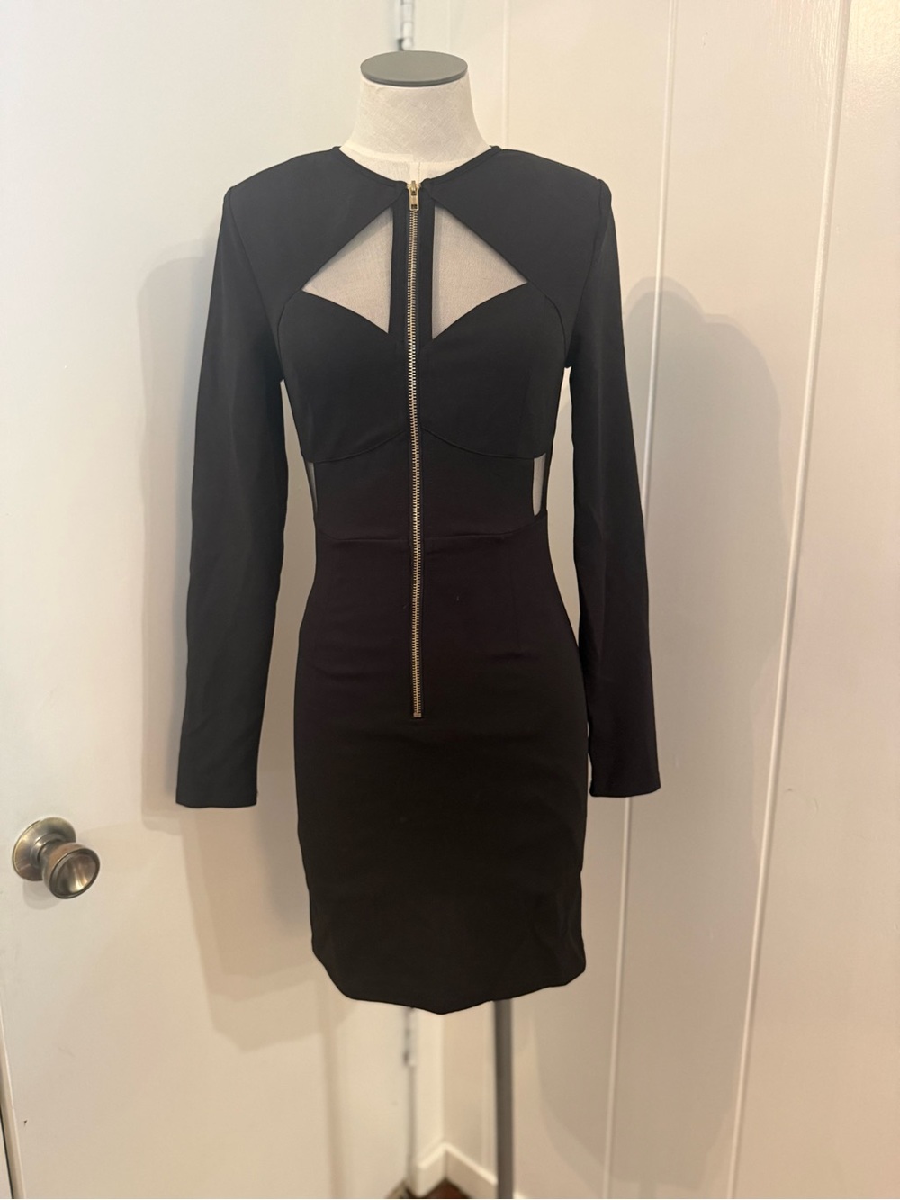L'ATISTE Black Long-Sleeve Cutout Bodycon Dress with Front Zip Sz S NWT